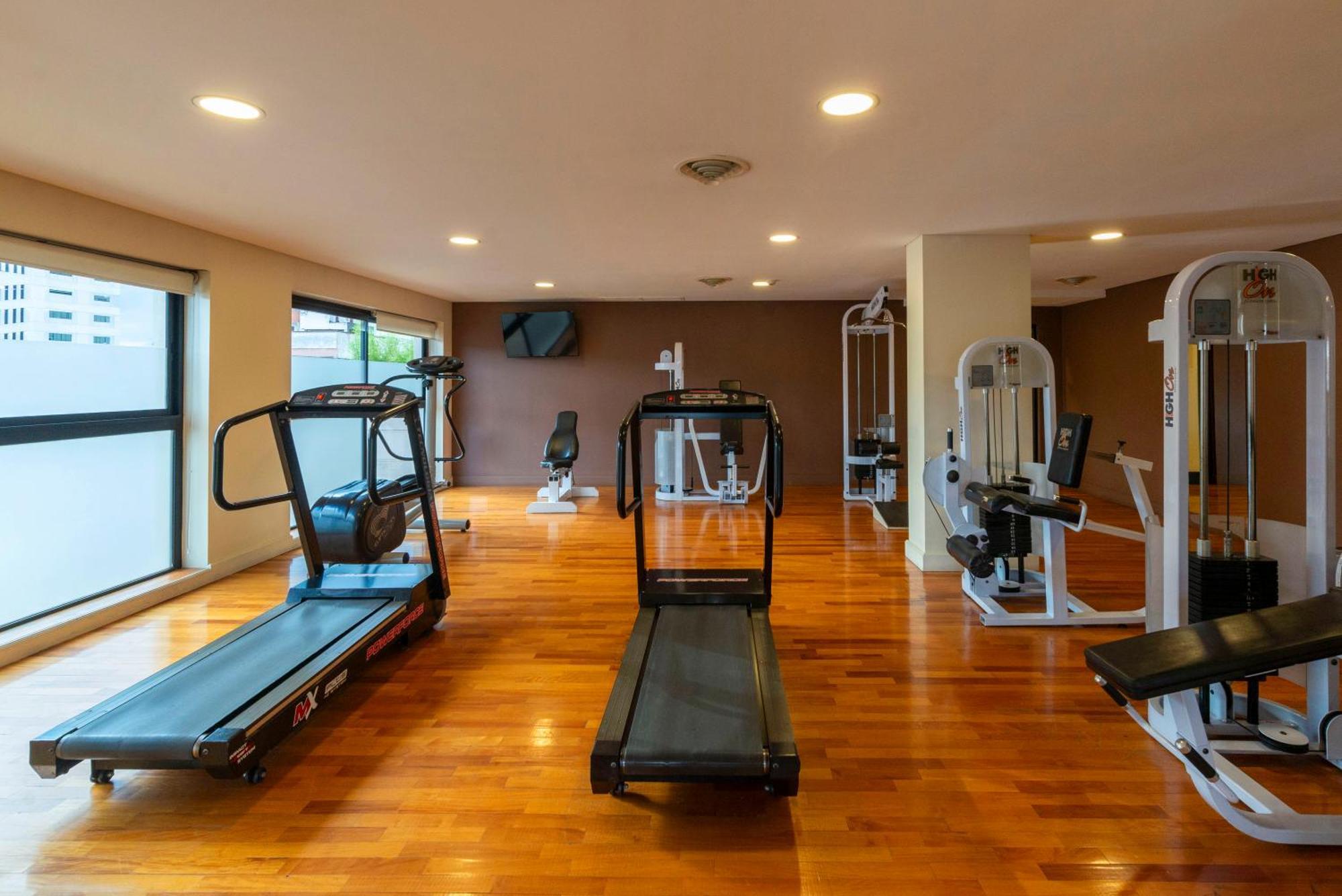 Howard Johnson Plaza Jujuy San Salvador de Jujuy Ngoại thất bức ảnh