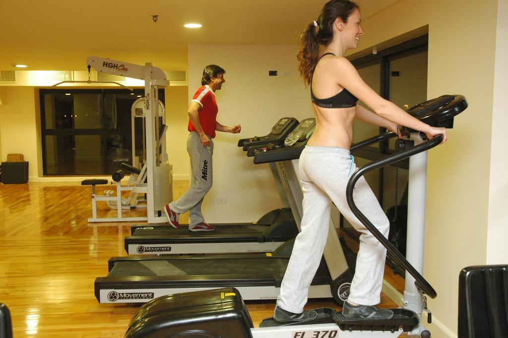 Howard Johnson Plaza Jujuy San Salvador de Jujuy Ngoại thất bức ảnh